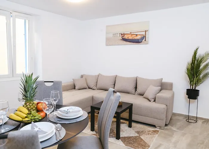 Aurora Apartment Izola